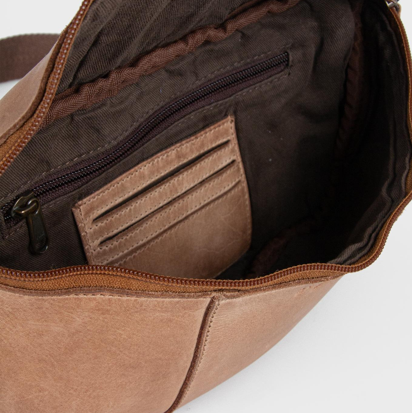 Custer Bumbag - Walnut