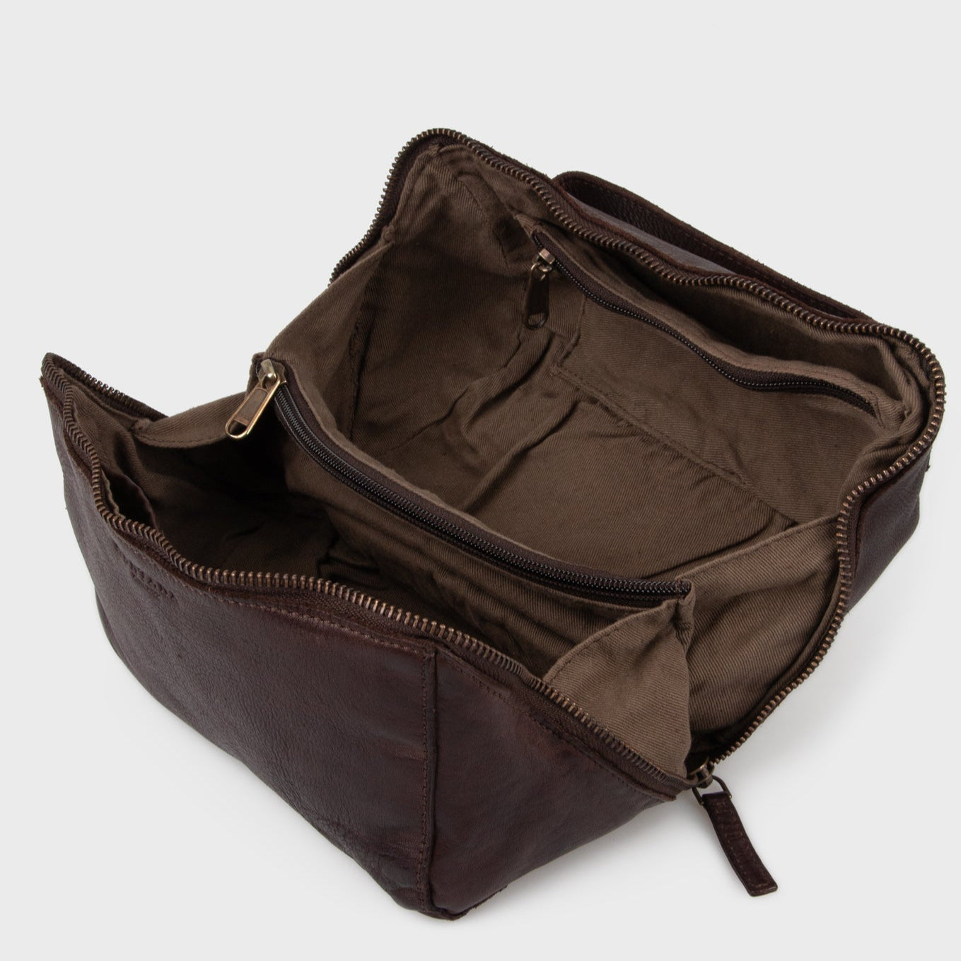 Austin Mellem Toilettaske - Brown