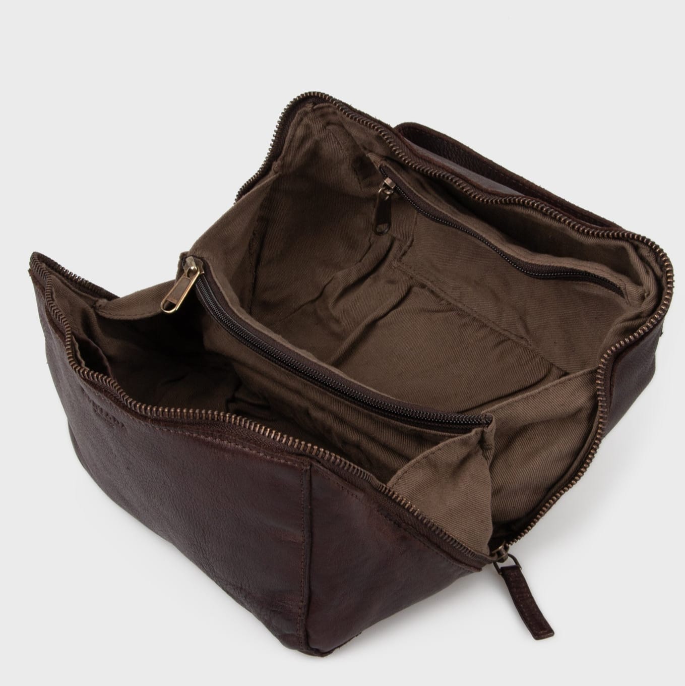 Austin Mellem Toilettaske - Brown