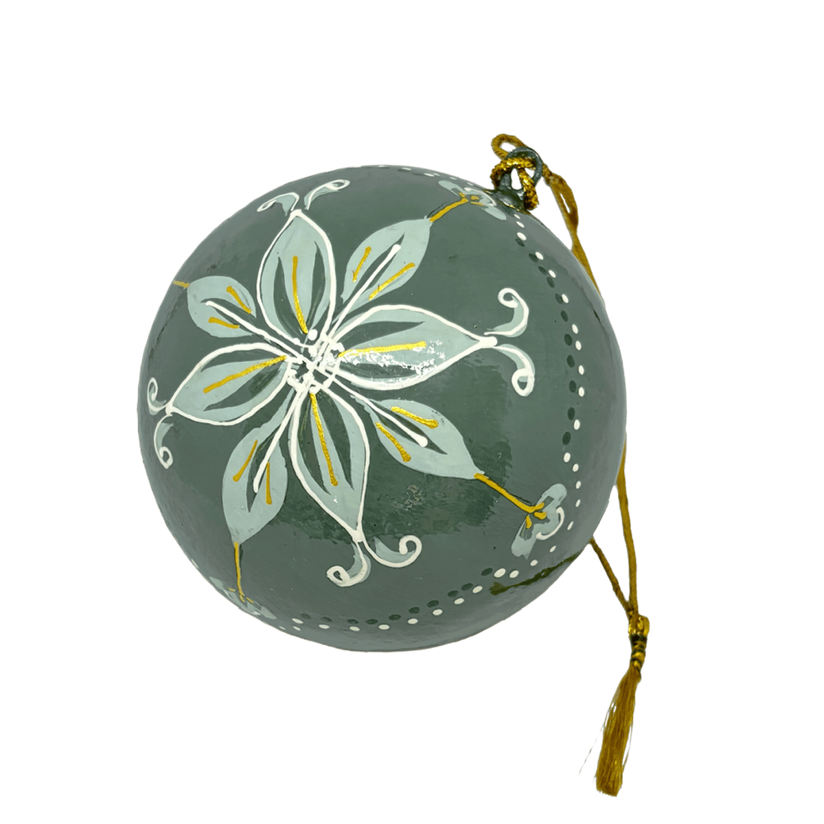 En julekugle fra Balsalens eget mærke. Denne er malet i hånden med motiv af Ella Skovs blomst. Julekuglen er i grønne farver. Dette er den store variant