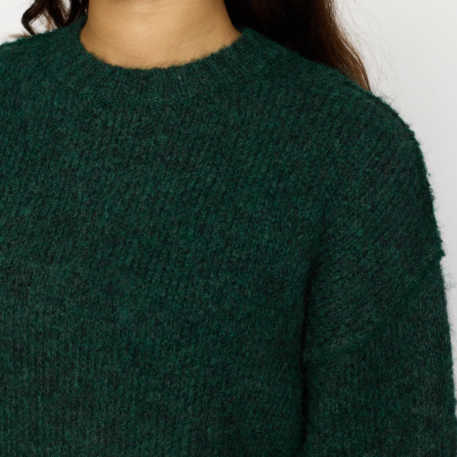 Mørkegrøn lækker blød mohair sweater fra Selfhood