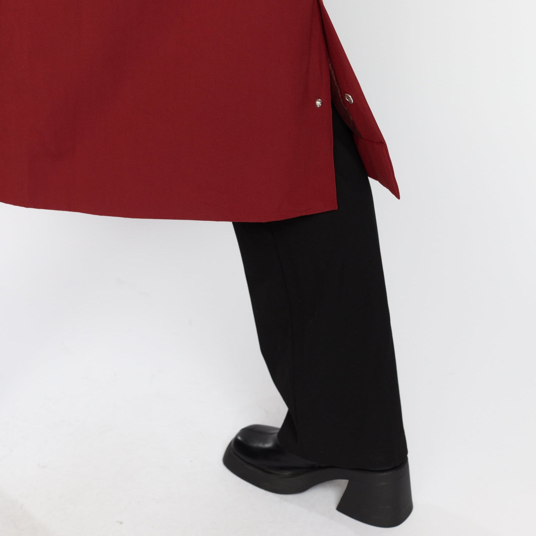 Rød/bordeaux trenchcoat vinterjakke fra Selfhood