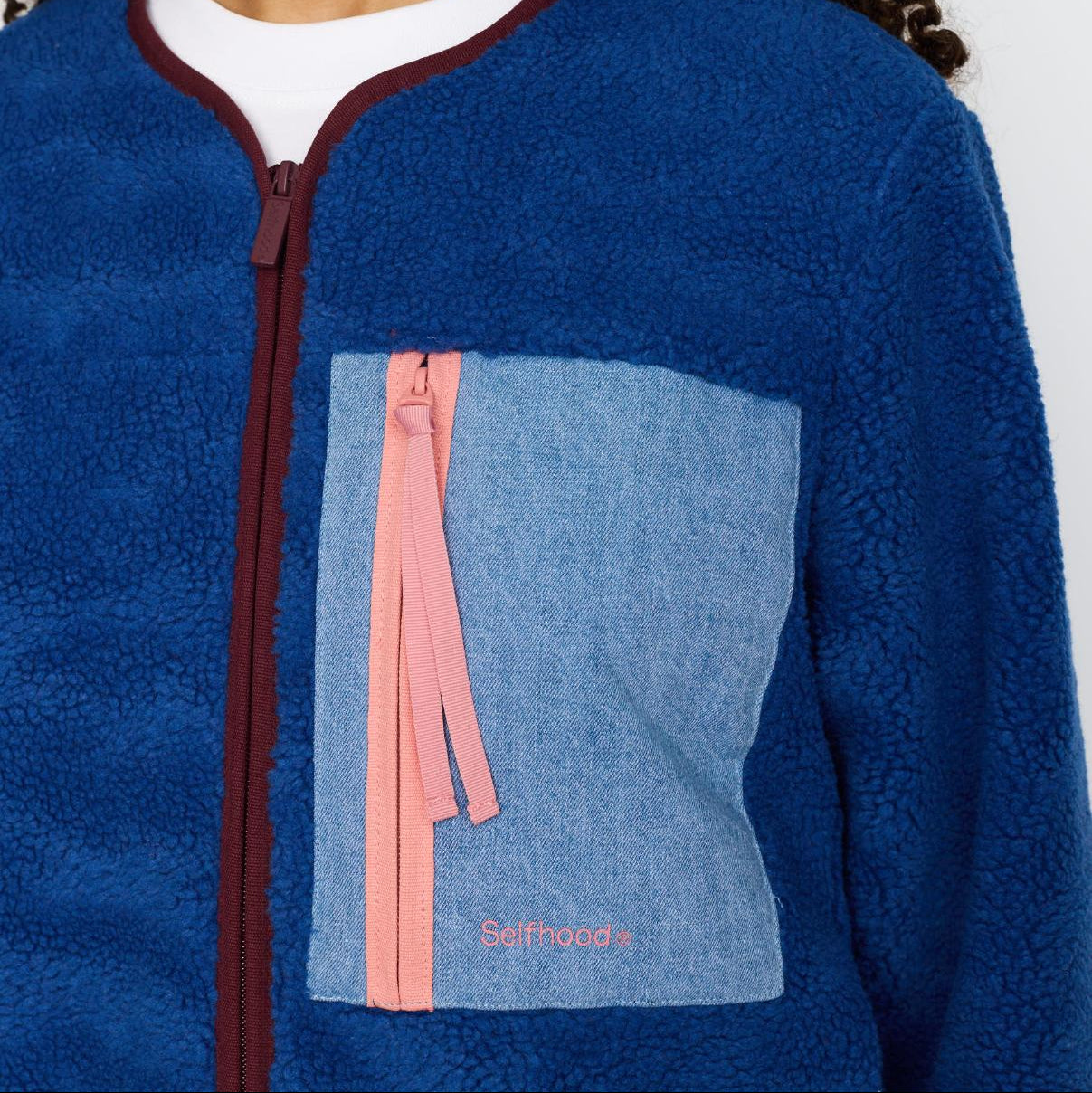 Cozy teddyjakke i polyester med funktionelle lommer