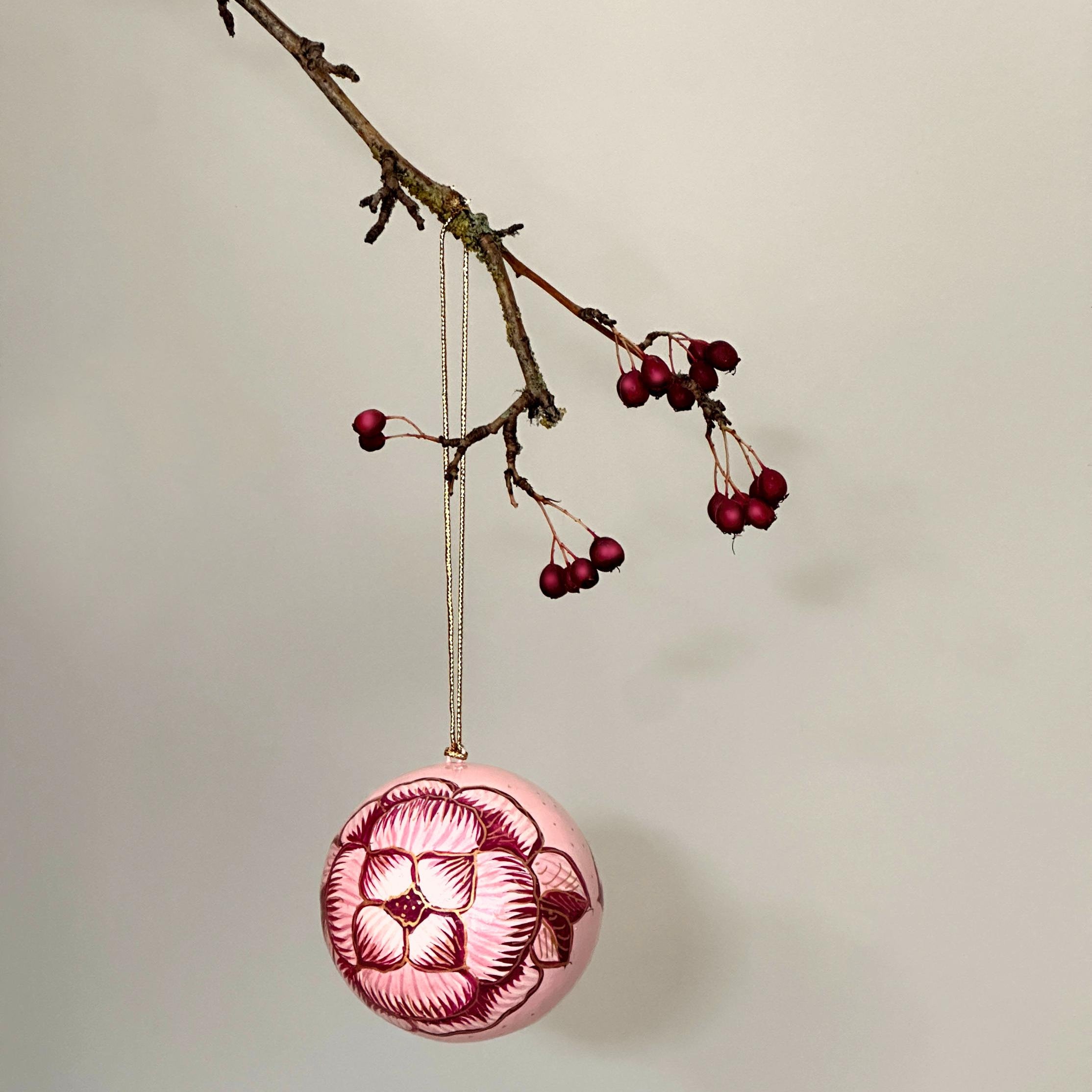 Balsalens indiske julekugler i farven &