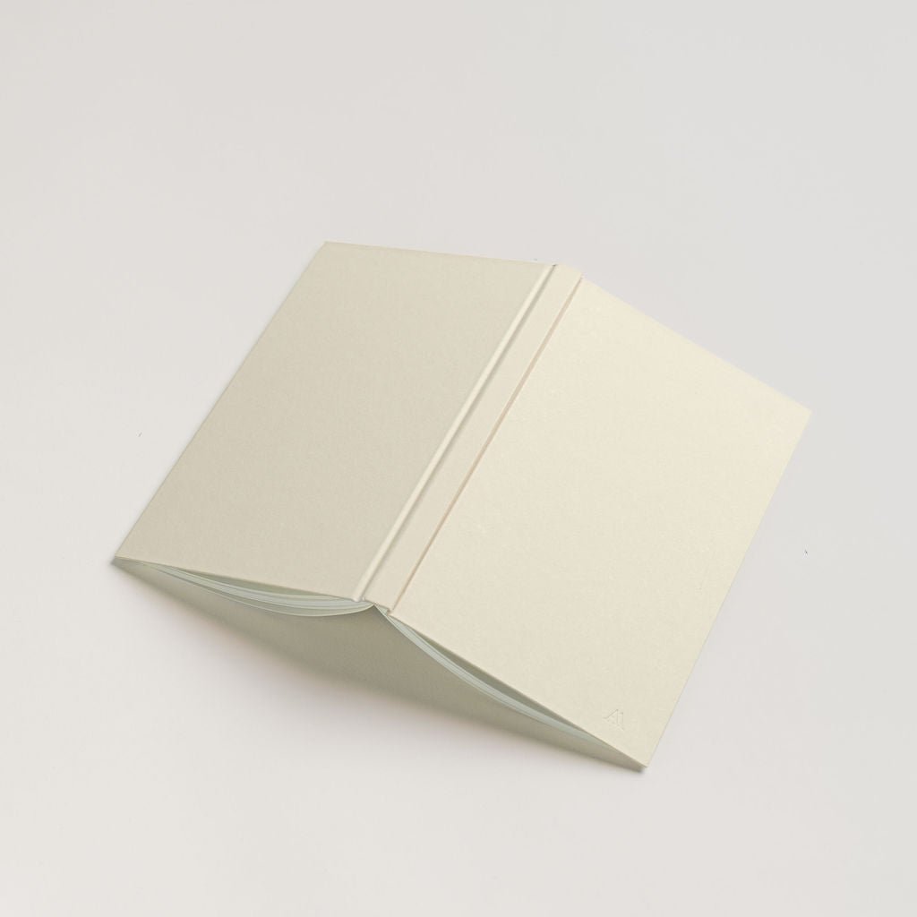 Atelier Aarhus notesbog i beige
