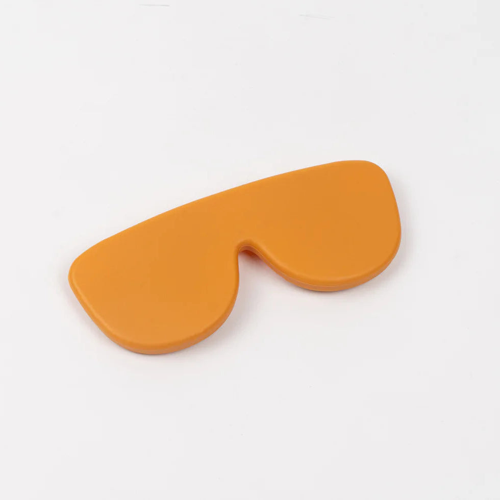 Lysebrunt foldbart brilleetui i silikone fra Lups The Case