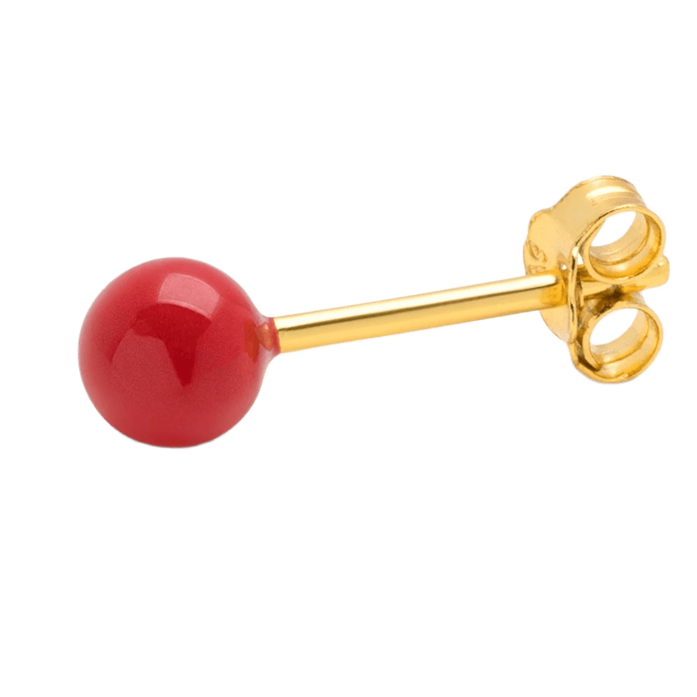 Color ball fra LULU Cph er en ørestik med en enkelt kugle på - denne er passion red som er en rød farve