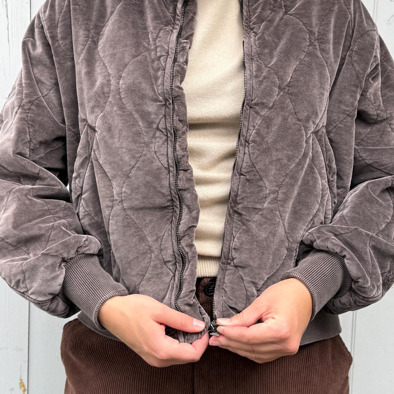 Crossley bomberjacket i en fin grå/brun farve