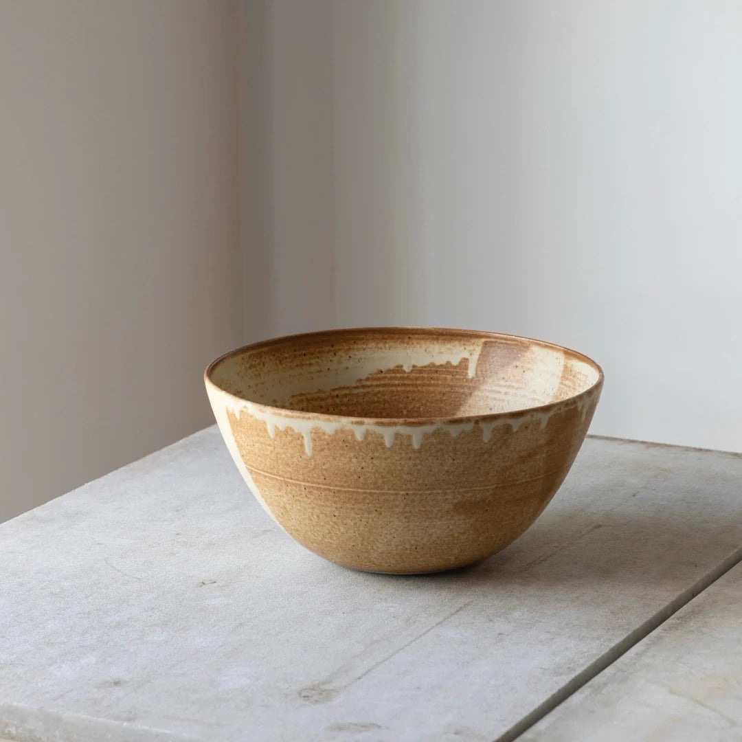 Julie Damhus Oda skål stor i brun