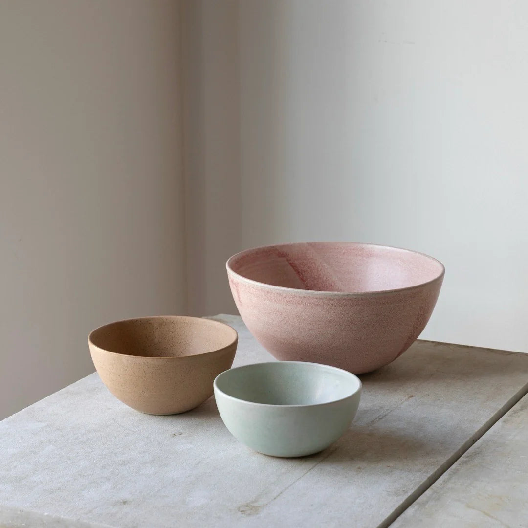 Julie Damhus Oda skåle i alle tre str - lille, mellem og stor