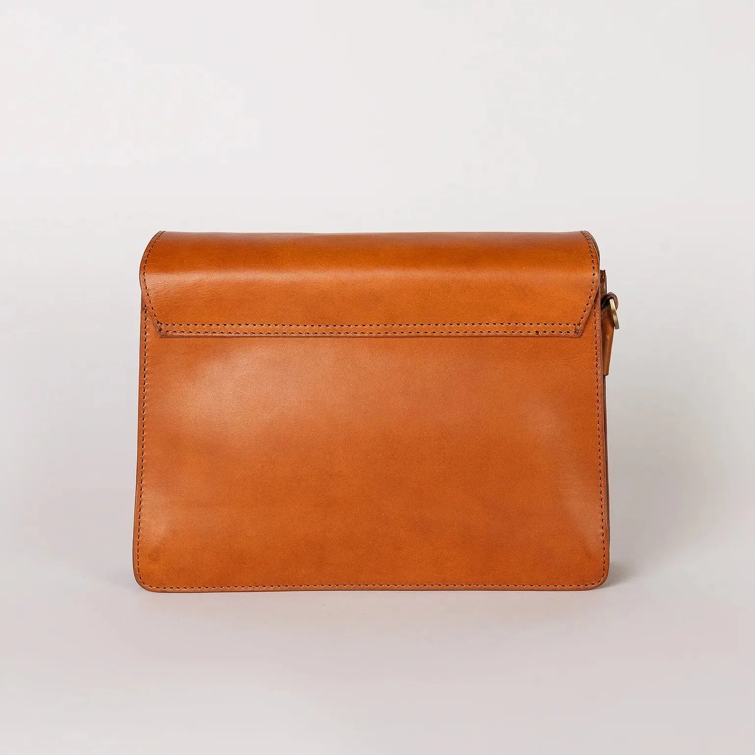 Harper - Skuldertaske - Cognac