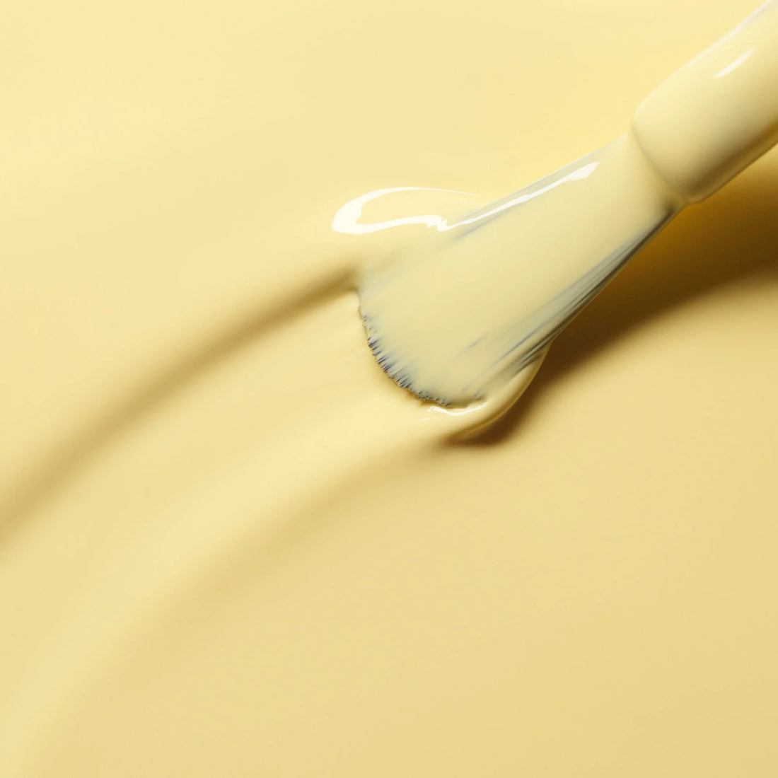 En vegansk neglelak fra Manucurist Paris i farven &