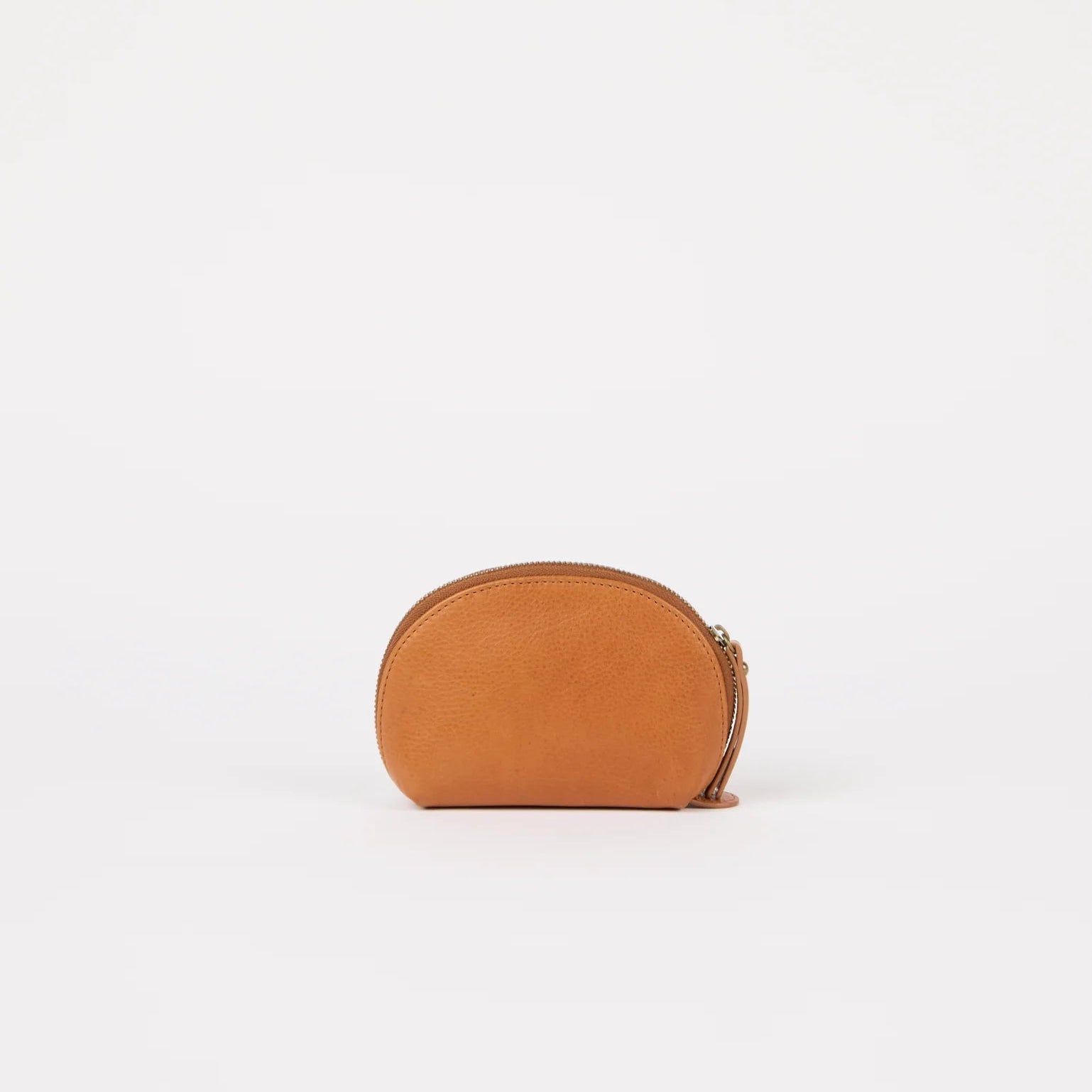 Lille makeuppung i Wild Oak-farvet læder