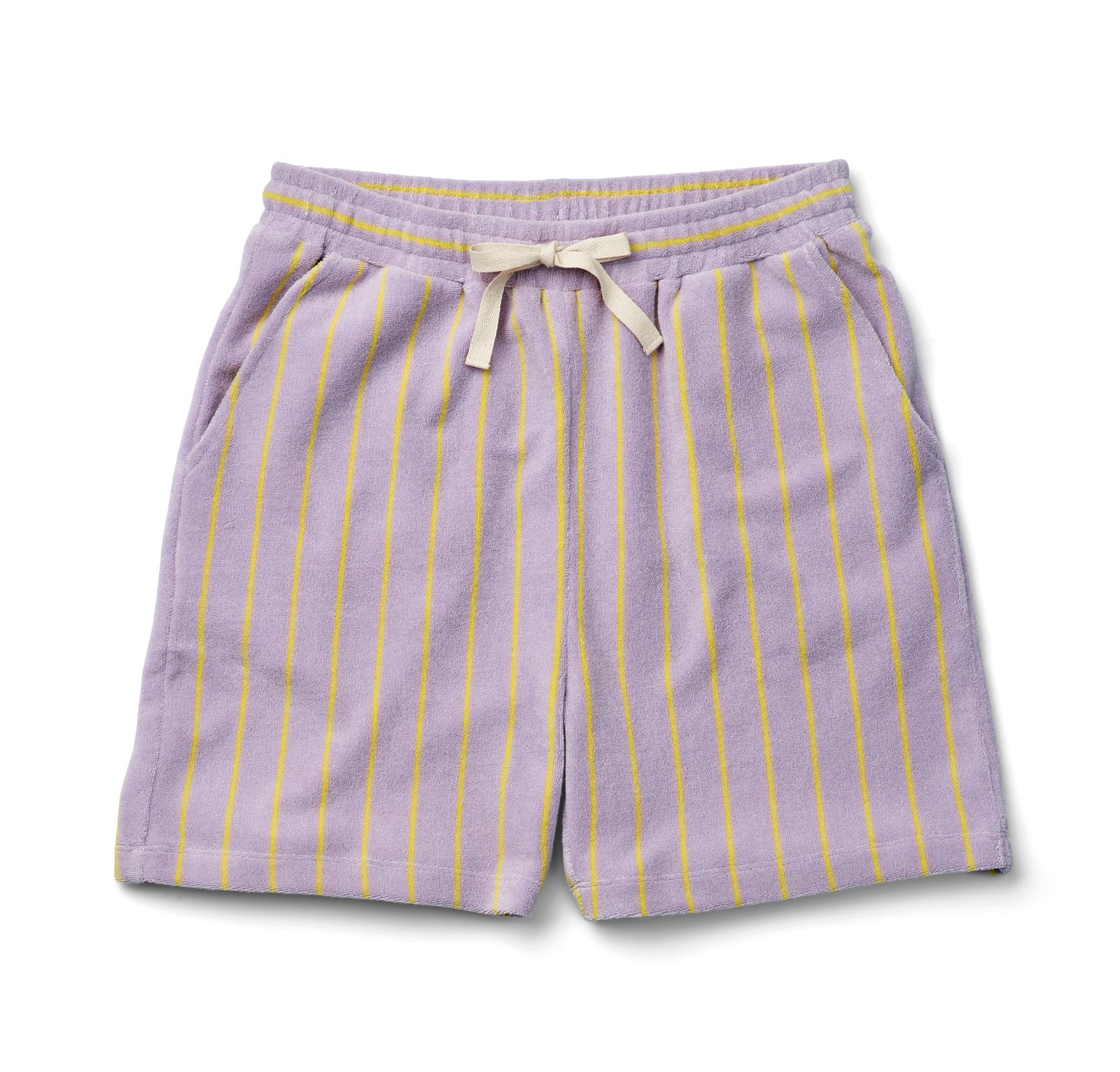 Lilla frotte shorts fra Bongusta med gul striber