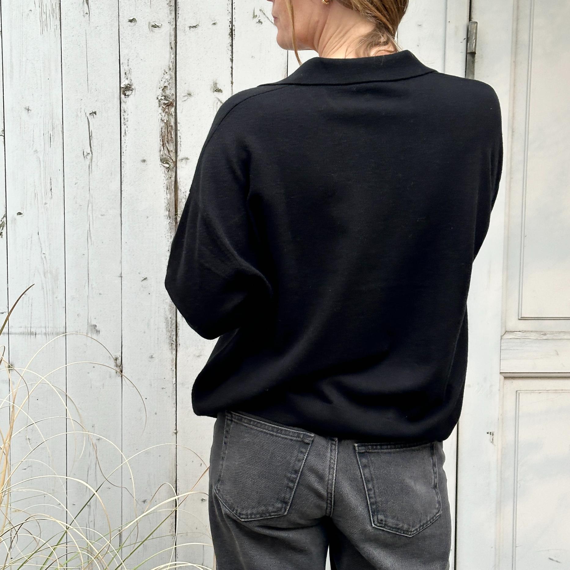Vibeke V Neck - Velvet Black