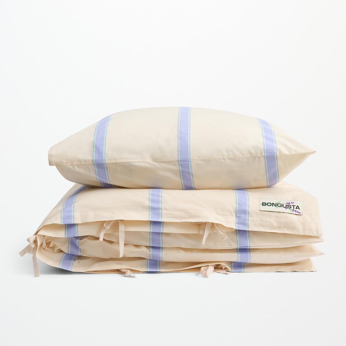 Bongusta sengetøj i Ivory, Lavender & Mint med lys bund og striber i lavendel og mint i 100% økologisk bomuld