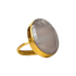 Justerbar ring fra IBU Jewels i guld med en stor rund rose quartz krystal sten