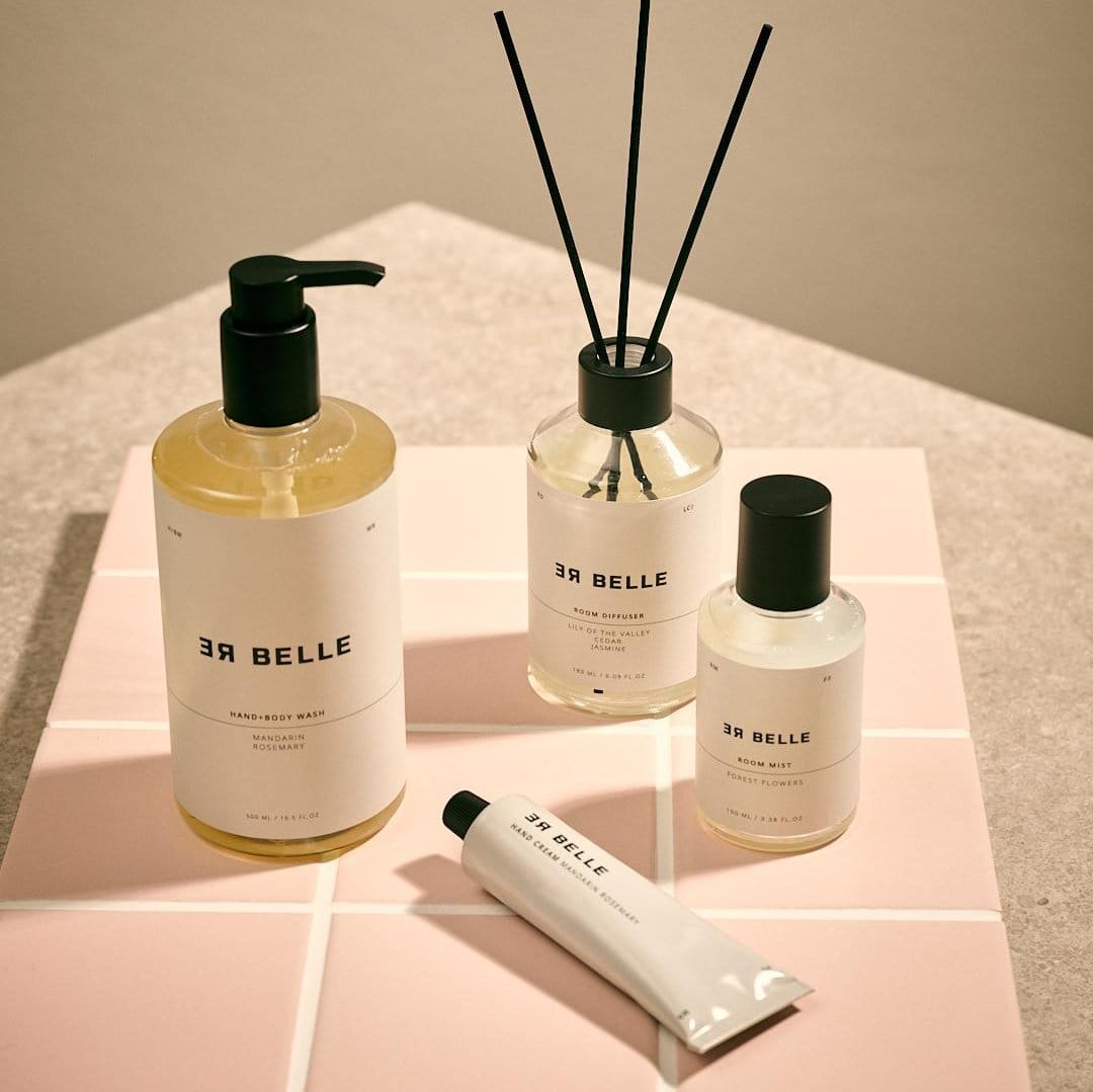Find flere af Rebelles produkter hos balsalen.dk