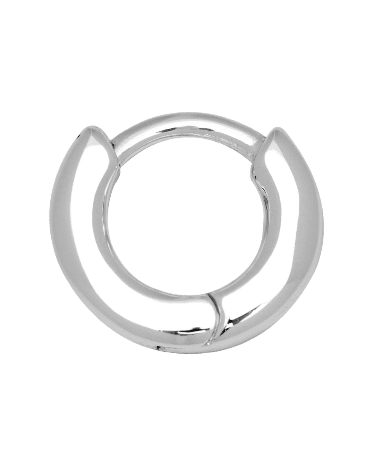 Ørering hoop fra LULU CPH i sølv. Fås i to str.
