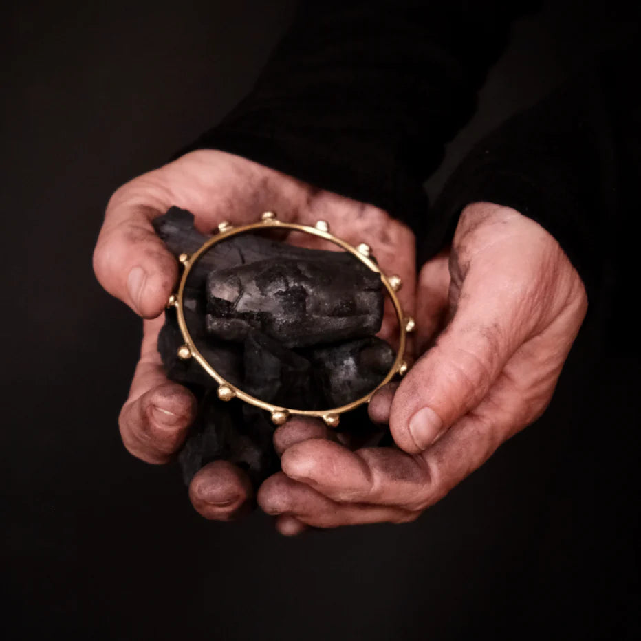 Hebba Thin Bangle Armbånd - Messing