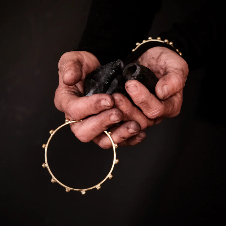 Hebba Thin Bangle Armbånd - Messing