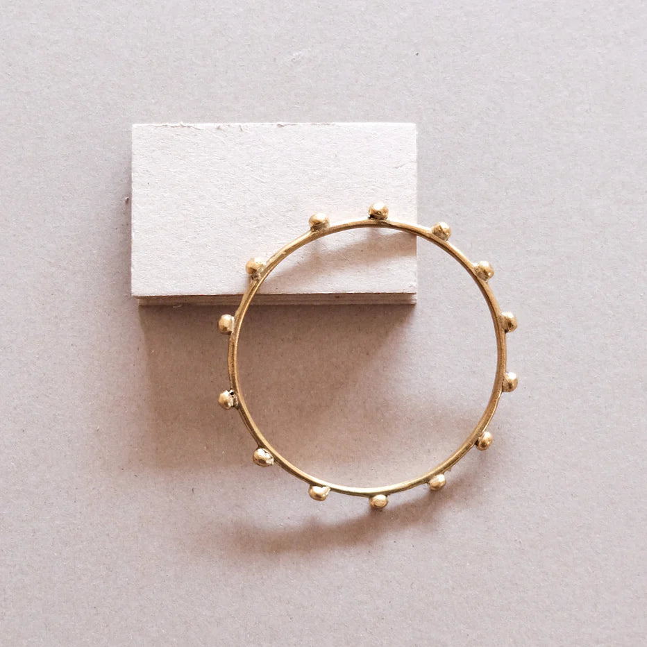 Hebba Thin Bangle Armbånd - Messing