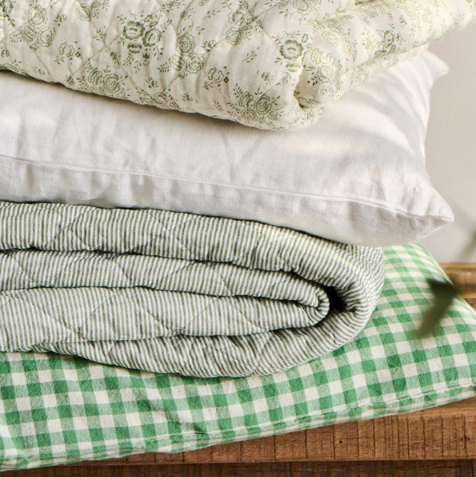 Vattæppe - Bomuld - Hvid m. Støvgrønne Mælkedrengestriber (81)