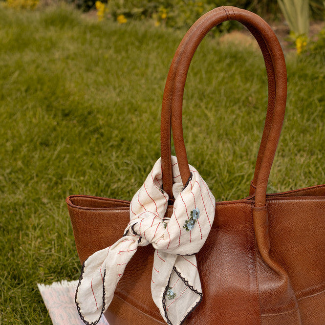 Mane, Lille Urban Skuldertaske - Walnut