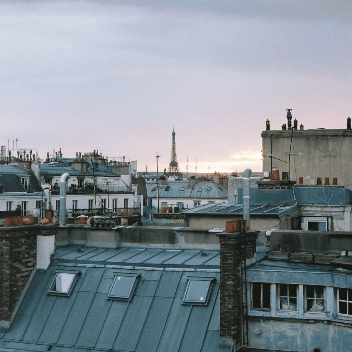 New Mags a week abroad paris