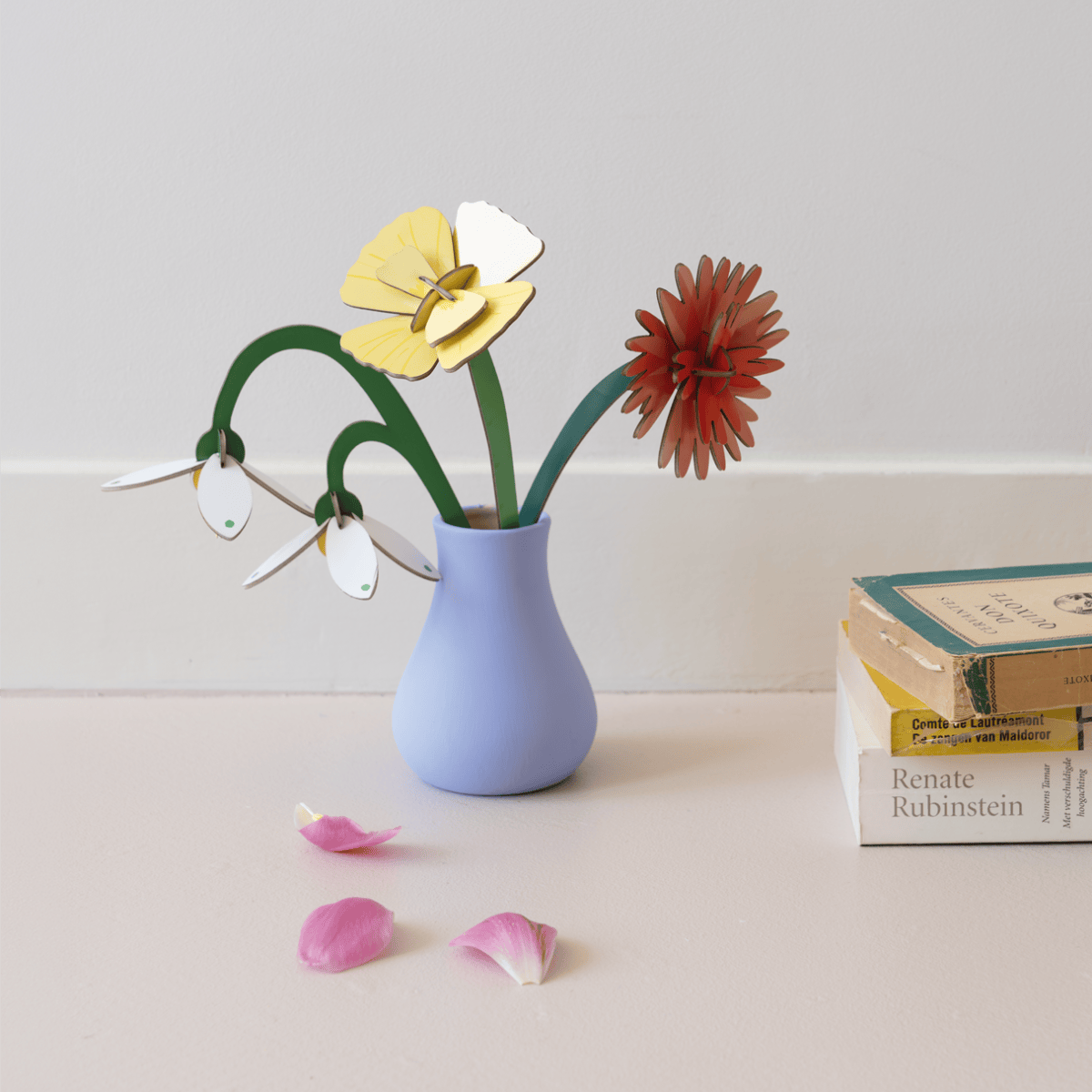 Spring Bells papblomst fra Studio Roof med hvide klokkeformede blomster