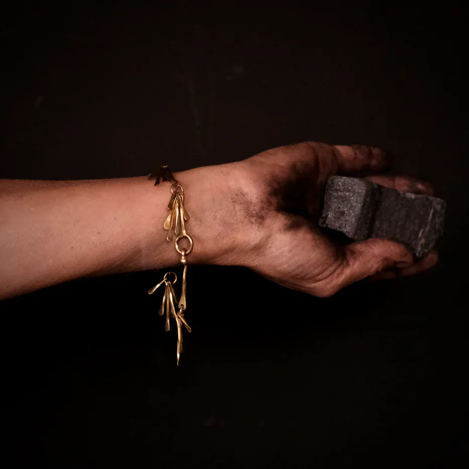 Taos Feather Armbånd - Messing