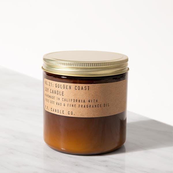 Golden coast duftlys fra P.F Candles og Co. Find din favorit.