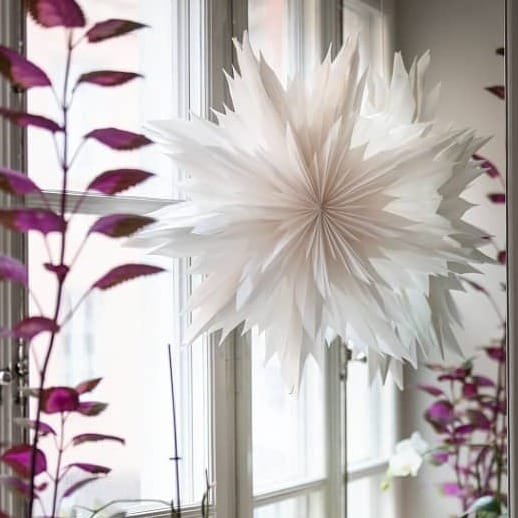 Watt og Veke papirsstjerne med lys, i ø60 cm