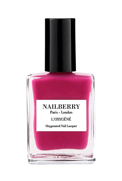  L'Oxygéné Nail Polish, Fuchsia in Love  er en varm pink neglelak. Den åndbare neglelak er fugtgennemtrængelig og vegansk