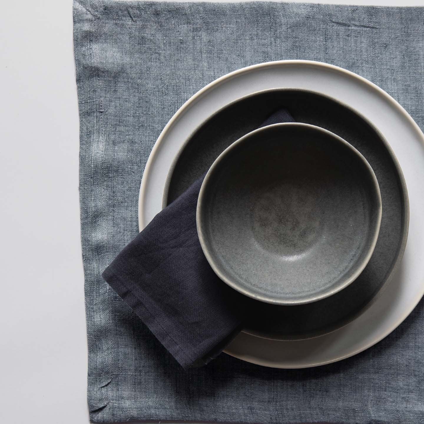 dug og dækkeserviet i hør fra Tell Me More