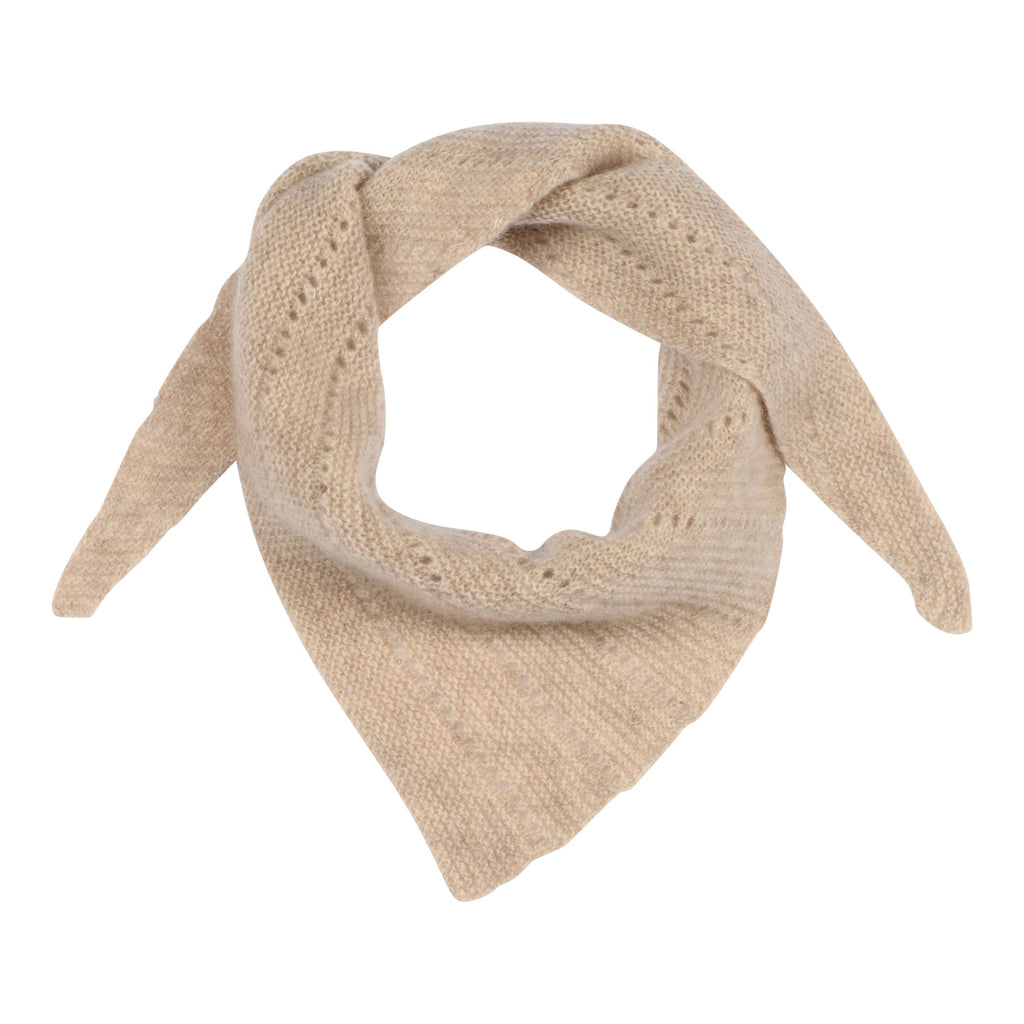 Dette lille tørklæde med hulmønster bliver med sikkerhed dit foretrukne tørklæde på de kolde dage. Dette er i farven 'dog', som er en beige/sandfarve