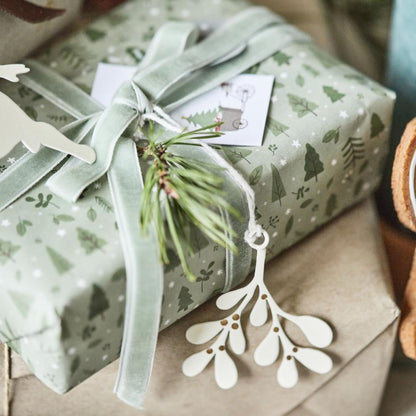 Støvgrøn farvet velour gavebånd fra Ib Laursen - perfekt til gaveindpakning