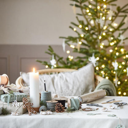 Støvgrøn farvet velour gavebånd fra Ib Laursen - perfekt til gaveindpakning