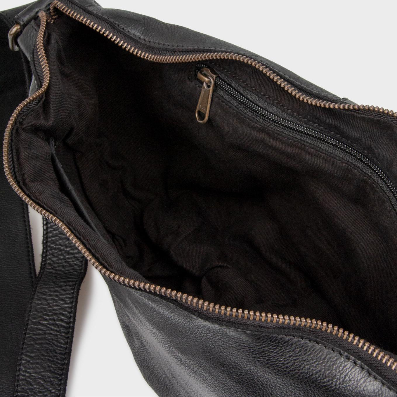 Florence Crossbody - Black