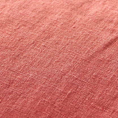 Closeup af melon hør pude fra Ib Laursen