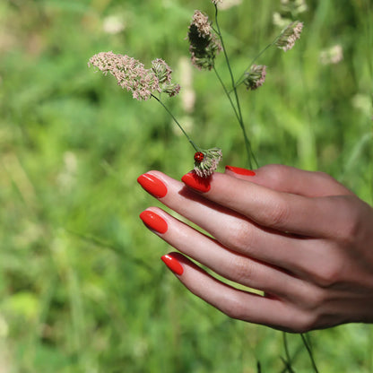 Vegansk neglelak fra Manucurist Paris i farven &