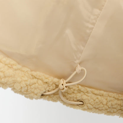 Offwhite teddyjakke i blød sherpa fleece med varm og komfortabel pasform