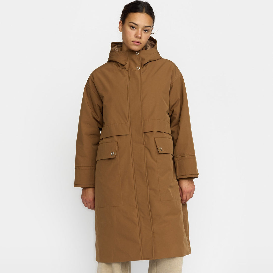 Brun parka vinterjakke fra Selfhood