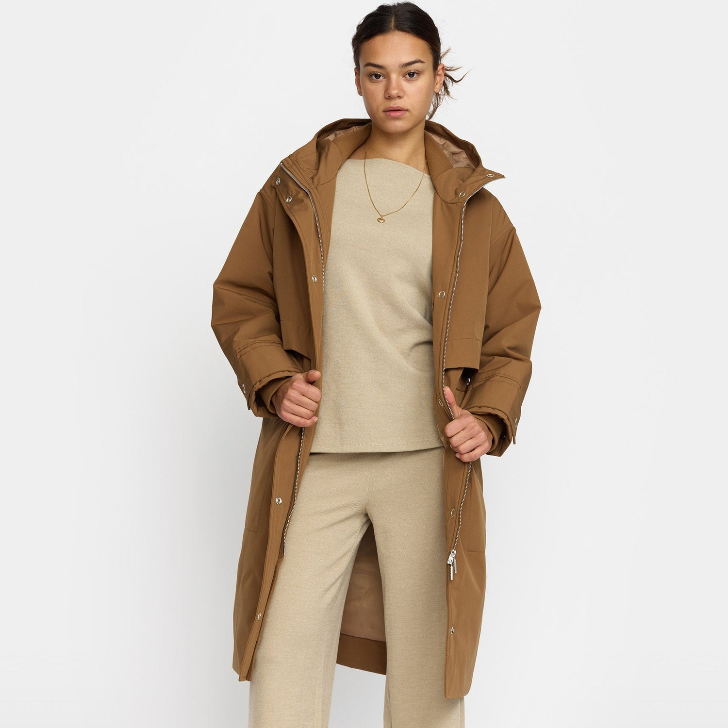 Brun parka vinterjakke fra Selfhood 