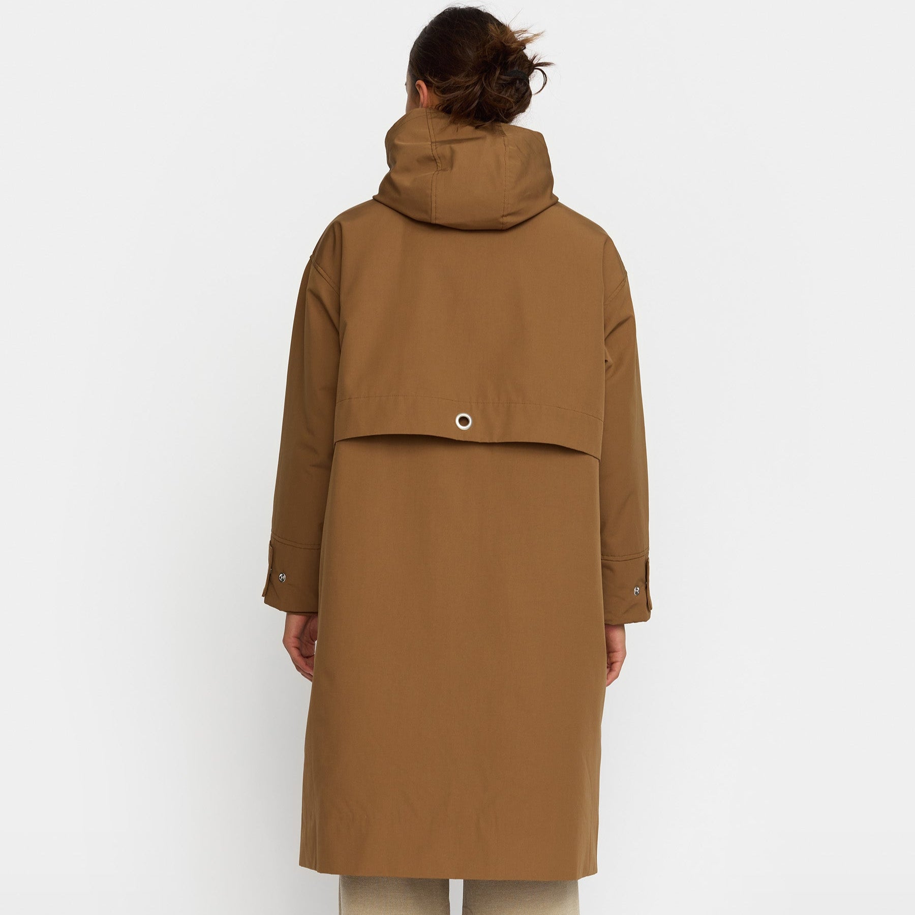 Brun parka vinterjakke fra Selfhood 