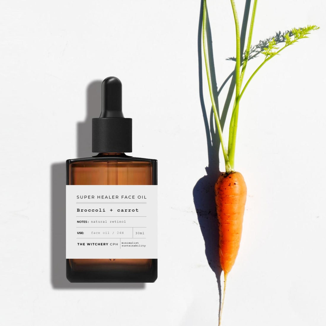 Denne naturlige olie lavet på retinol, broccoli og gulerod er en af de bedste kilder til naturlig retinol for at holde huden sund og glat.