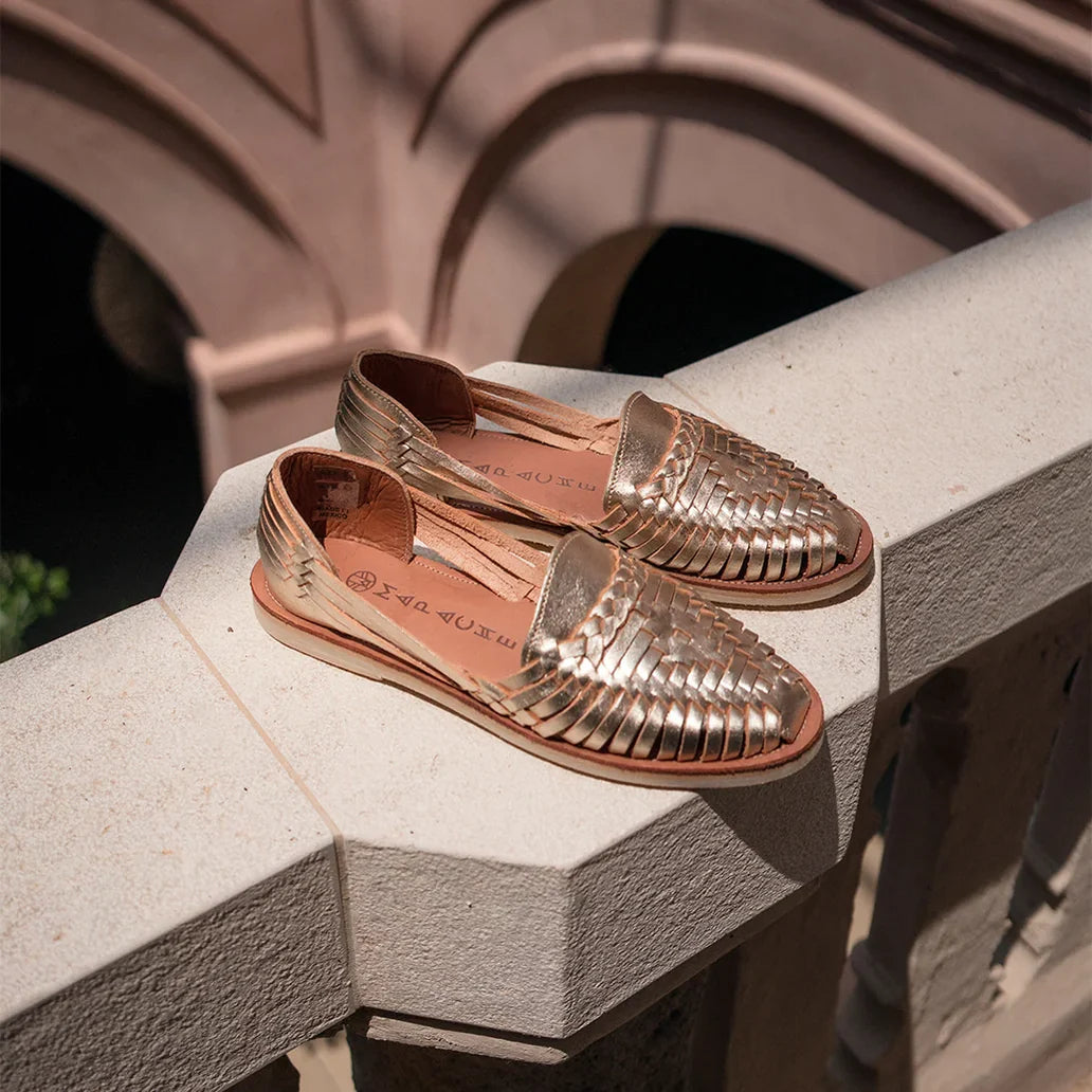 En skøn flettet lædersko fra Mexico i farven &