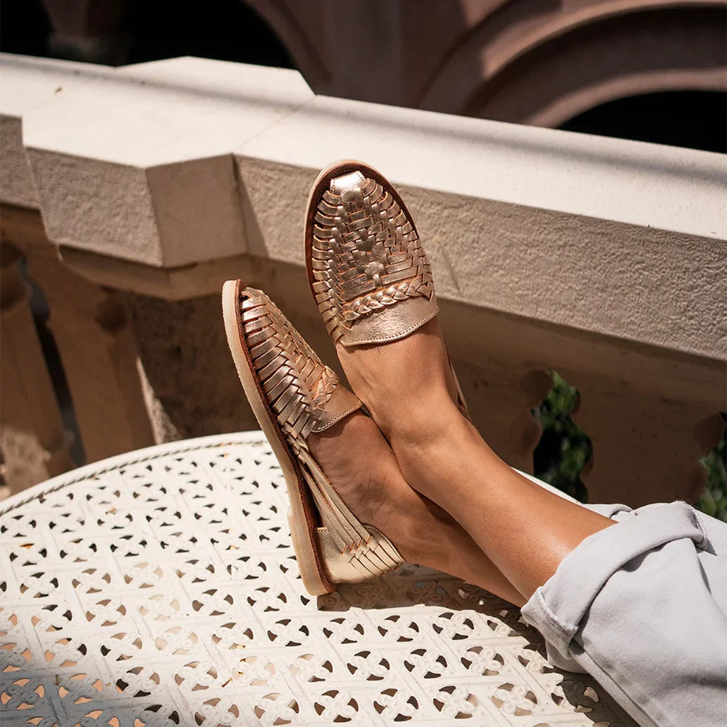 En skøn flettet lædersko fra Mexico i farven &