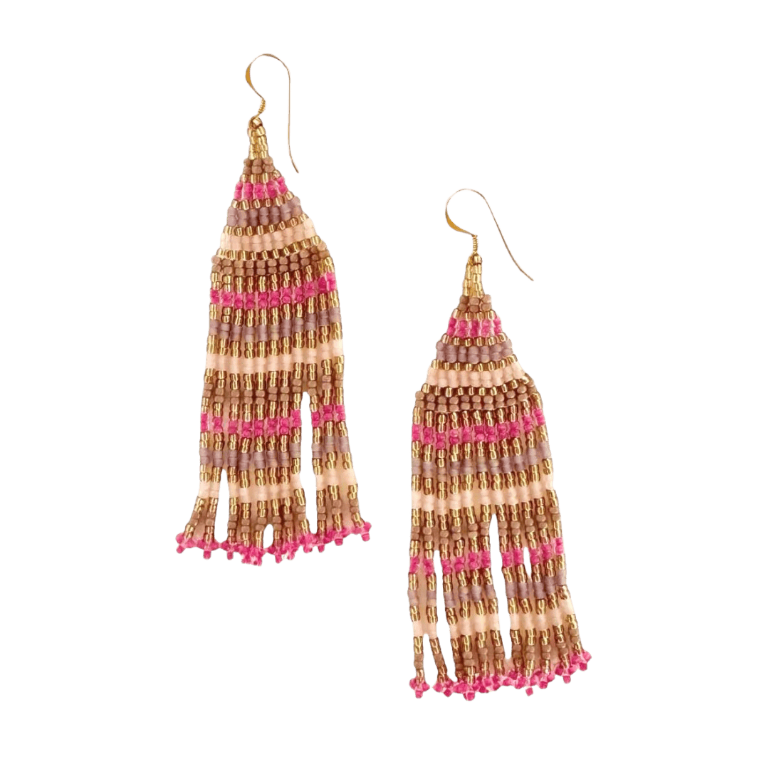 Elegante øreringe fra IBU Jewelry
 – håndlavet design med et let og feminint udtryk.