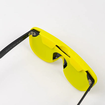 Brilleetui i gul fra Lups The Case som farverigt hverdagsaccessory